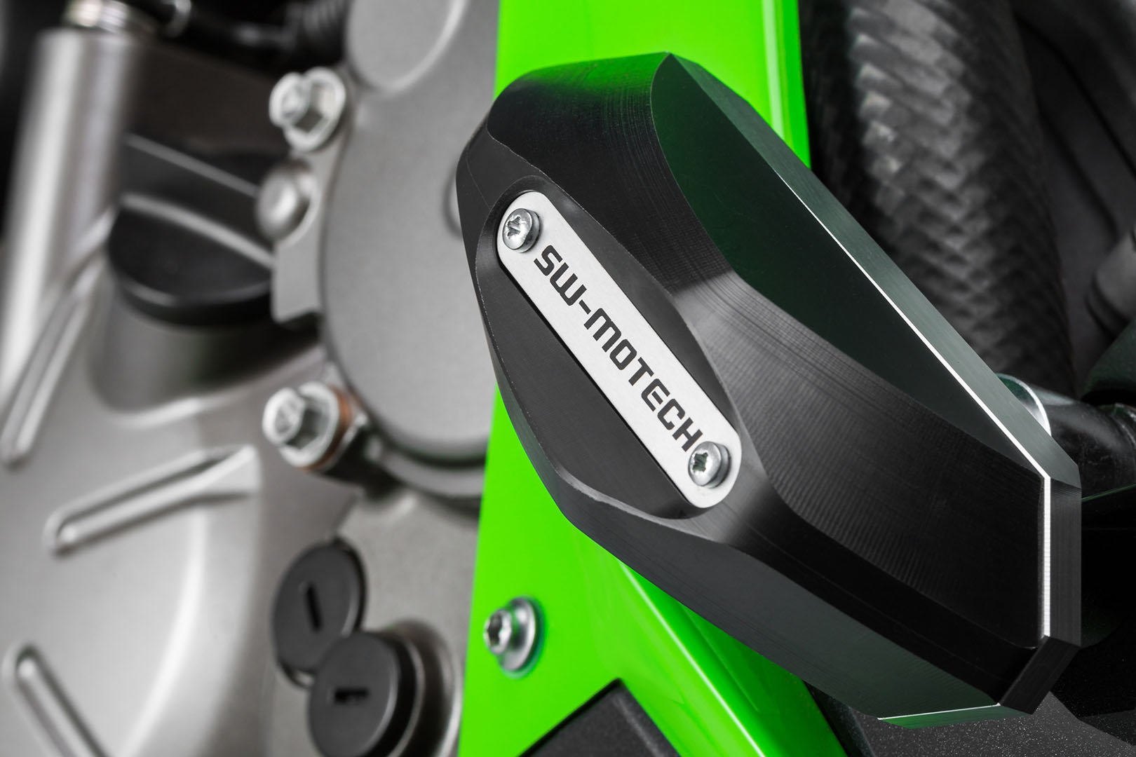 SW-Motech Sturzpad-Kit - Schwarz- Kawasaki Ninja ZX-6R 636 (13-)- schwarz Motorrad