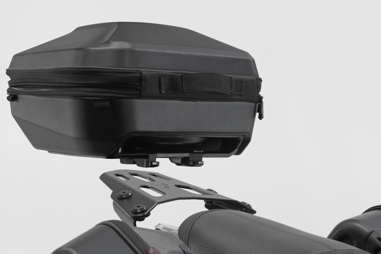 SW-Motech URBAN ABS Topcase-System - Schwarz- Suzuki GSF 600 - 650 - 1200 - 1250- schwarz Motorrad